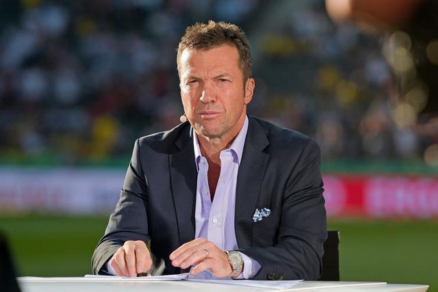 王建民在 2006 年对阵老虎队投出完封胜，成为台湾首位在大联盟投出完封的投手