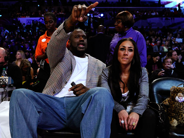 湖人生涯首次！詹姆斯绝杀步行者，东契奇砍34+7+7！