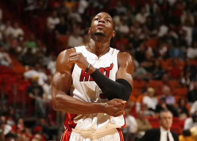 国乒8-4德国！王楚钦不满发挥，孙颖莎力拼每分，混双2人谈防弧！