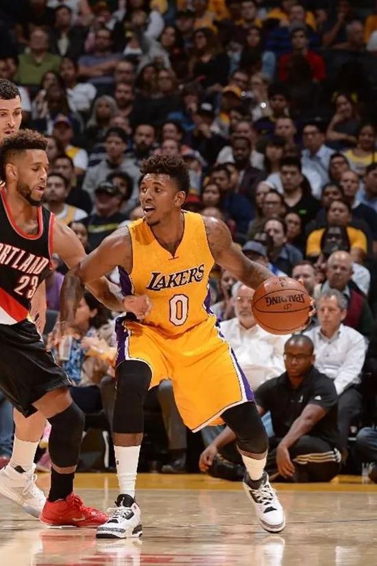 半场-林良铭破门黄锐烽中框 国安1-0领先河南