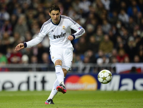 欧冠半场：A·席尔瓦中柱，戴维失良机，尤文暂0-0帕福斯