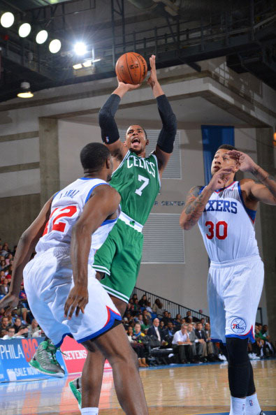 第17轮：马赛0-2南特 集锦