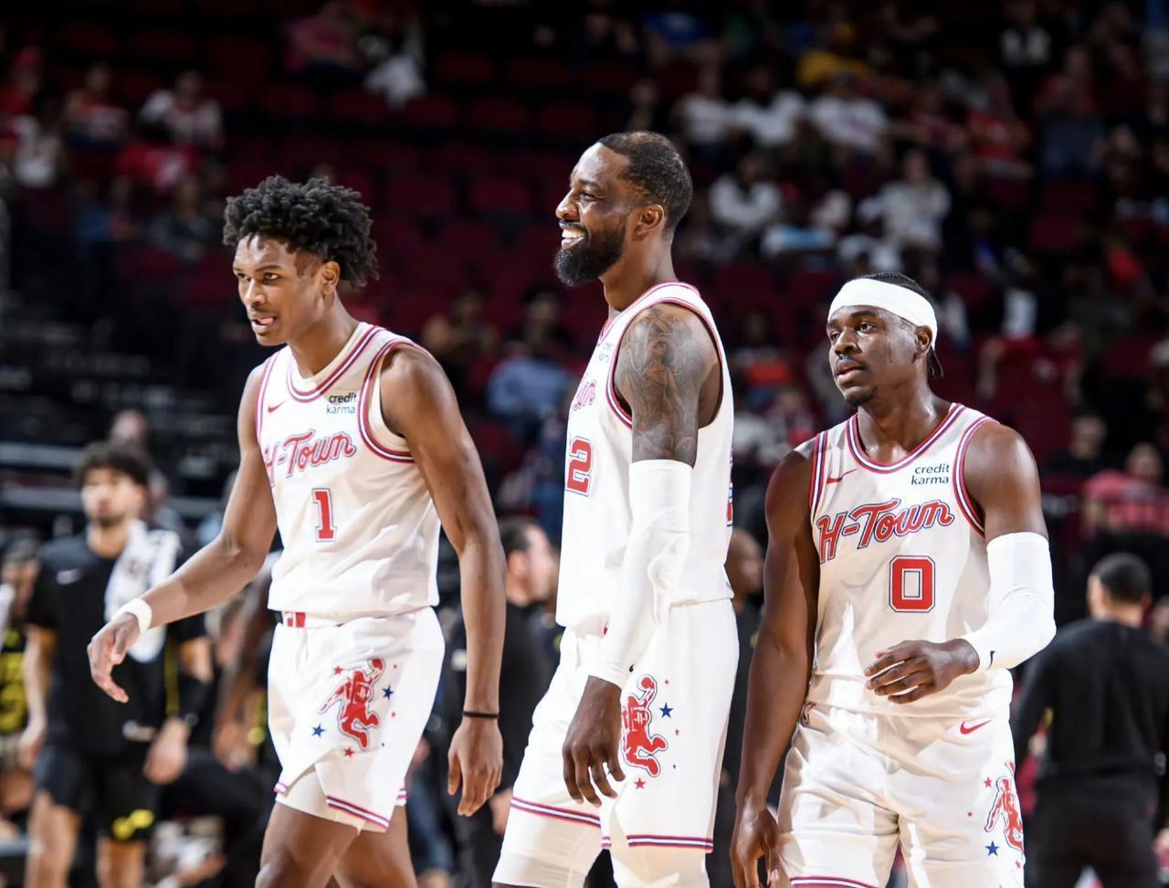 TA：曼联工资收入比英超最健康之一，问题是高薪球员经常上不了场